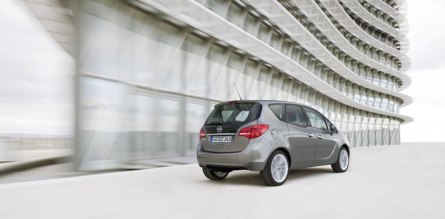  Opel Meriva 2010 года  (фото 61 из 129)